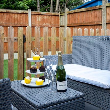 Yew Tree House Contractor / Family Home Free Netflix Fast Wifi Near Dudley/Birmingham Cradley Heath Exteriér fotografie