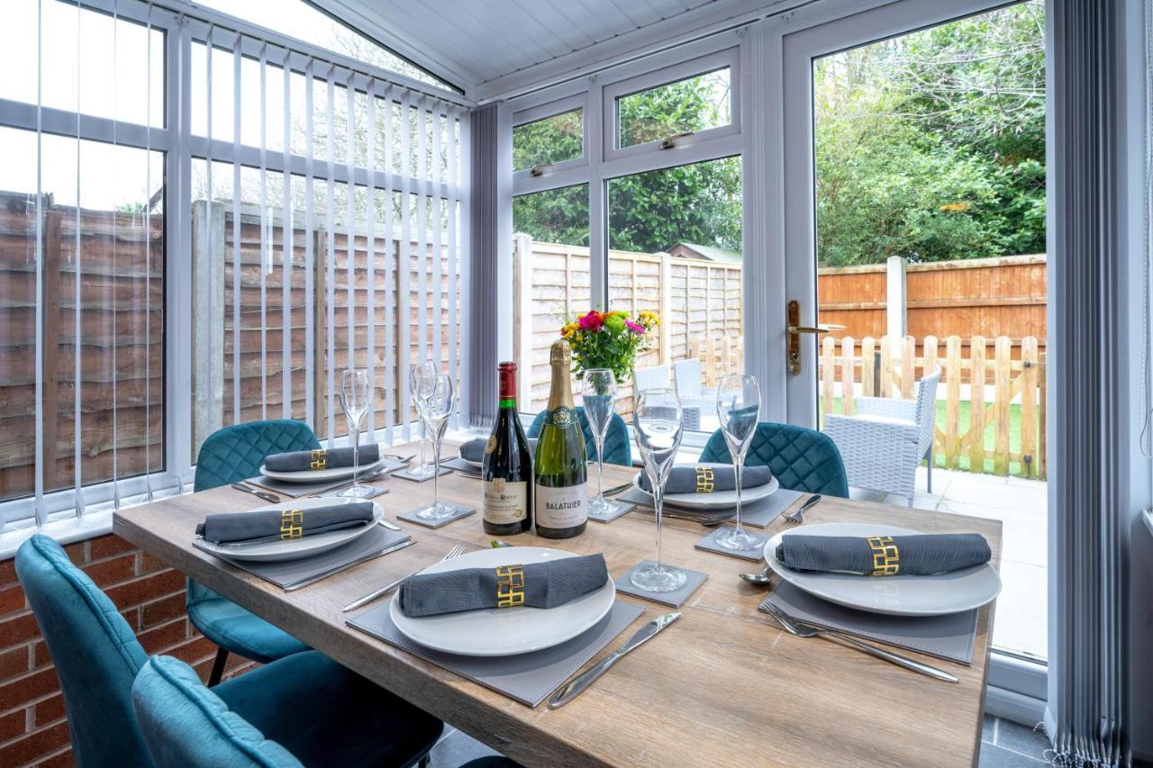 Yew Tree House Contractor / Family Home Free Netflix Fast Wifi Near Dudley/Birmingham Cradley Heath Exteriér fotografie
