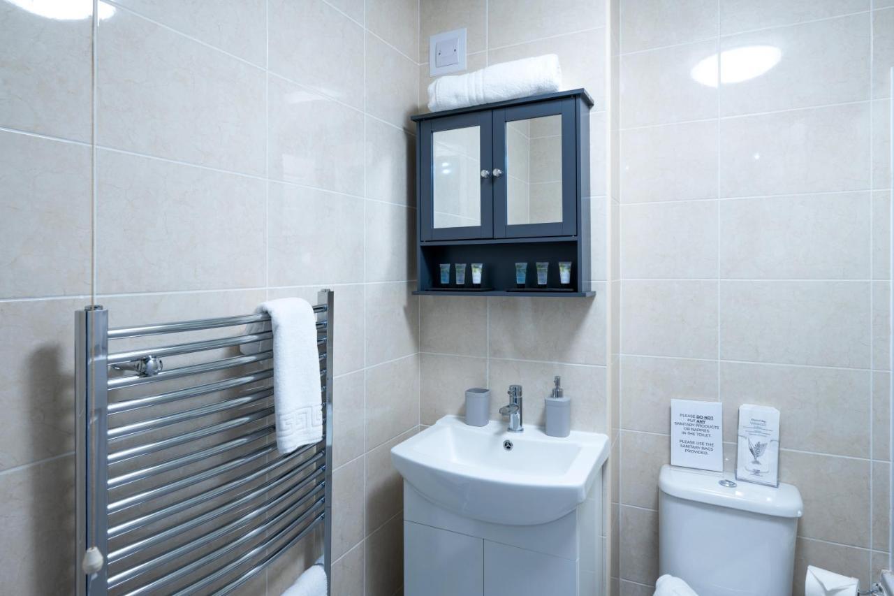 Yew Tree House Contractor / Family Home Free Netflix Fast Wifi Near Dudley/Birmingham Cradley Heath Exteriér fotografie