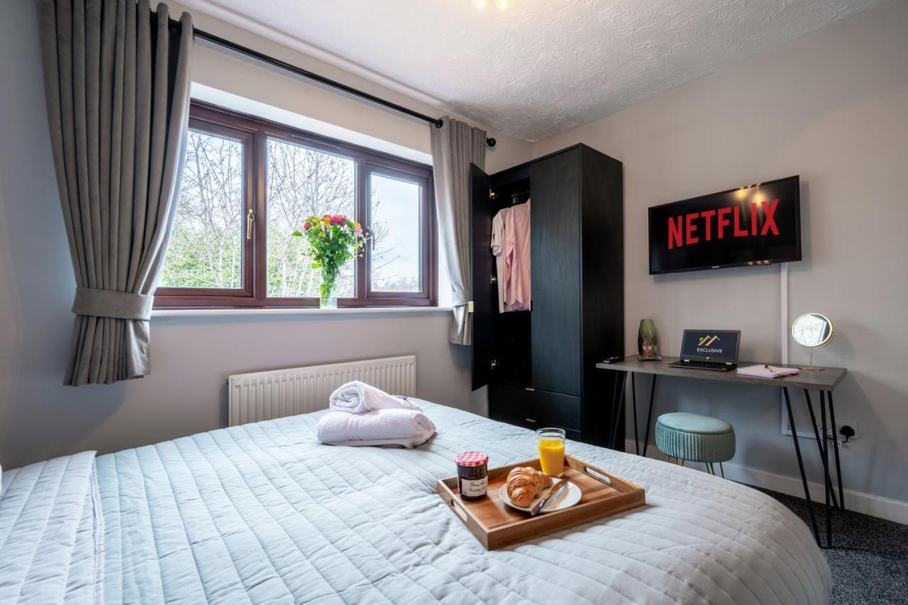 Yew Tree House Contractor / Family Home Free Netflix Fast Wifi Near Dudley/Birmingham Cradley Heath Exteriér fotografie