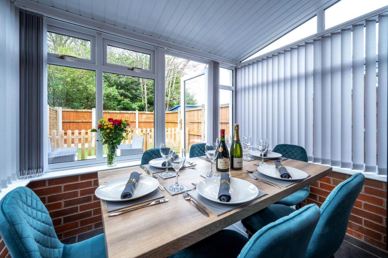 Yew Tree House Contractor / Family Home Free Netflix Fast Wifi Near Dudley/Birmingham Cradley Heath Exteriér fotografie